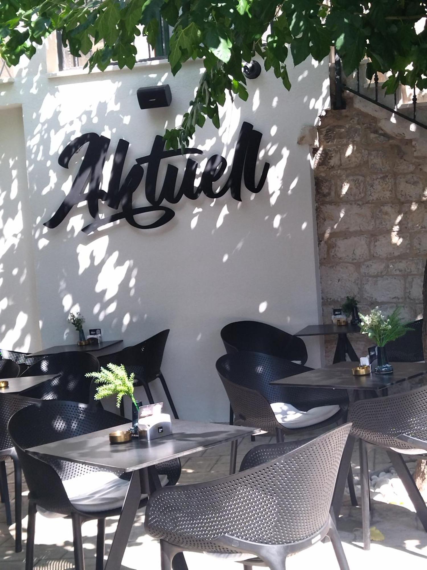 Annie's Stone & Appartement *